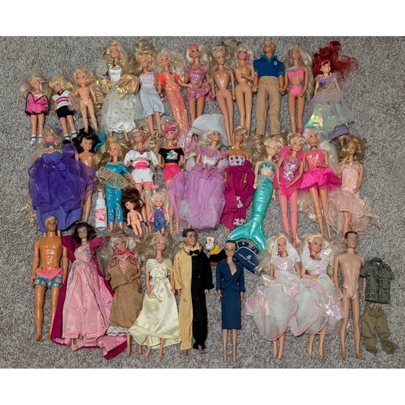 Lot of 35 Barbie Dolls Ken Kelly Skipper Dolls Vintage 60s 80s 90s 00s Y2K READ